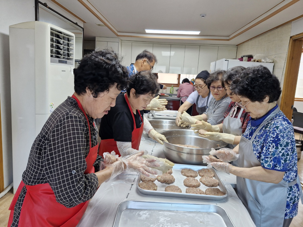 제천시·대한노인회 제천시지회 경로당 요리교실 성황 이미지